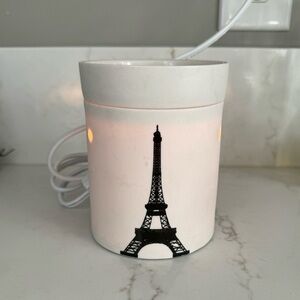 Paris Eiffel Tower scentsy warmer